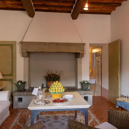 Borgo San Pietro In Polvano